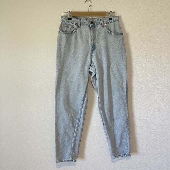 Vintage Levis 551 Jeans Womens 12 Short Relaxed Tapered Leg Denim USA 90s - Picture 1 of 16